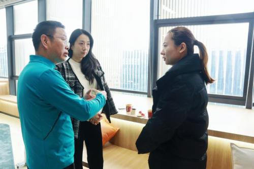 2025碳纳米新材料及其复合材料创新与应用发展圆桌会议顺利举办(图7)
