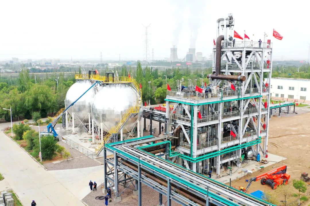 金杯电工:拟约7亿元投建捷克电磁线生产基地