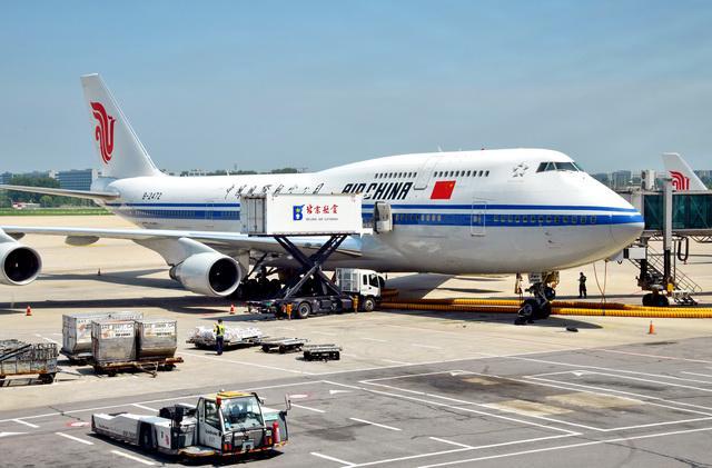 航空业碳减排仍需发力专家建议完善税费减免等支持政策(图1)