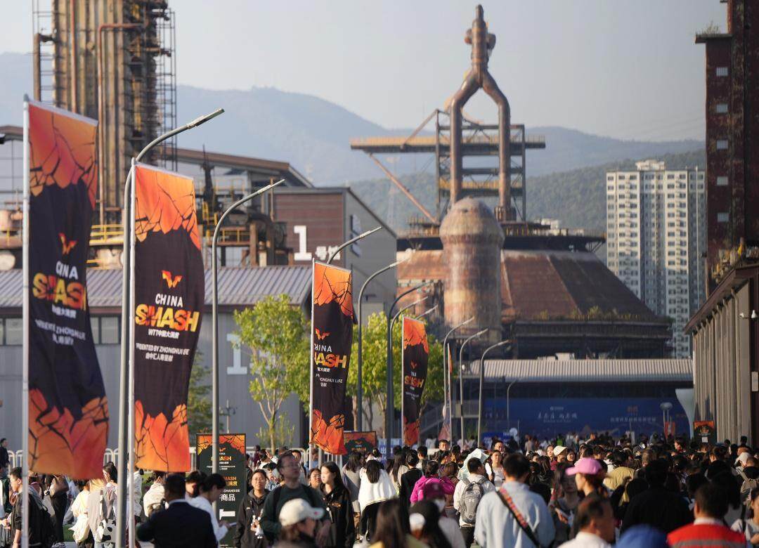 大湾区和她的伙伴们③丨北京冬奥会场馆的“冰火蜕变”遇见十五运会广州场馆的“绿色升级”(图1)